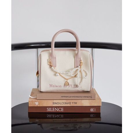 [^ԁF08000830700]LoXnɃU[fނ̎ƃpCsOfUC{XgobOBp[r[YƃS[h`F[gݍ킹AghՂȃ`[tł}`t̂ƂtHŁAڈȏ̎[͂܂O\ȃV_[Xgbvt2WAYdlȂ̂|CgIfC[炨oȂǕLV[Ŋ􂷂ACełByӎzTvɂĎBesĂ܂Bۂɂ͂鏤iƎdlTCY኱قȂꍇ܂Bfp摜́A̓ŐFČꍇ܂Bg̃j^[ɂďi̐FČꍇ܂B