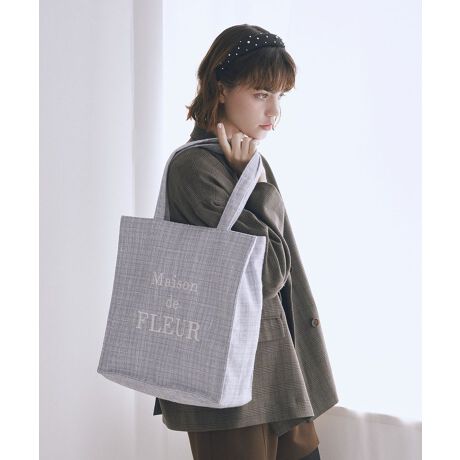 [^ԁF08001072900]EA4TCYΉE}Olbg{^ŊJ߃NNE[ɕ֗ȓ|PbgtlC̃XNGAg[gobOɃ̃cC[hngpV삪oBLLƂ؂₩ȃcC[hnƃOCbVu[ƂiȃJ[O|Cgɂ́AƎoX}zpXP[XȂǂ֗ȃ|Pbgtoʋ΁EʊwEKȂǂɂ߂̃ACełBfp摜́A̓ŐFČꍇ܂Bg̃j^[ɂďi̐FČꍇ܂B