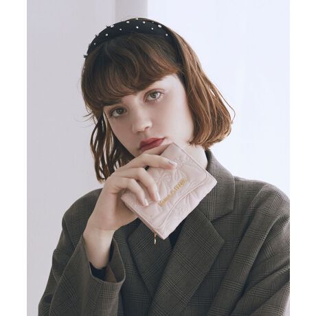 [^ԁF08001005300]{̃LeBOiȈۂ̃~jEHbgBU[fނɃ^p[c̃S|Cgł􃉃EhWbṽRCP[Xoꂵ₷΂߃Jbg̃J[h|PbgȂǋ@\ɂ܂Bgp͂Mtgɂ߂̃ACełyӎzTvɂĎBesĂ܂Bۂɂ͂鏤iƎdlTCYقȂꍇ܂Bfp摜́A̓ŐFČꍇ܂Bg̃j^[ɂďi̐FČꍇ܂B