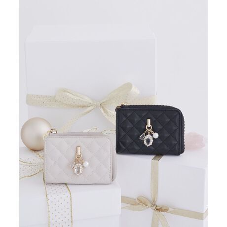 [^ԁF08001166100]߂rW[Ɨ̊̂LeBOfUCŏiɎdĂL[P[XBL̃t@Xi[dlŒg₷gL[P[XƂĂ͂AKƂĂg܂Bpɂ͂AMtgɂ߂ȃACełBfp摜́A̓ŐFČꍇ܂Bg̃j^[ɂďi̐FČꍇ܂B