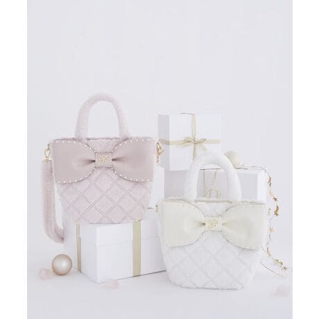 [^ԁF08001178400]y2WAYdlzӂӂ̃t@[fނƃLeBOfUCzf[V[Yɂ҂ȃg[gobOBU[fނ̃{`[tɃp[r[YvXAiȃfUCɁ̂}`t̃fUC500mlybg{g[\O\ȃV_[Xgbvt֗̕2WAYfUCłBfp摜́A̓ŐFČꍇ܂Bg̃j^[ɂďi̐FČꍇ܂B