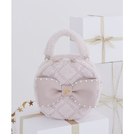 [^ԁF08001178300]y2WAYdlzӂӂ̃t@[fނƃLeBOfUCzf[V[Yɂ҂ȃEhobOBU[fނ̃{`[tɃp[r[YvXAՂȃfUCɁRpNgȂ}`tȂ̂ŁAڈȏ̎[͂˔Ă܂BO\ȃV_[Xgbvt֗̕2WAYfUCłBfp摜́A̓ŐFČꍇ܂Bg̃j^[ɂďi̐FČꍇ܂B