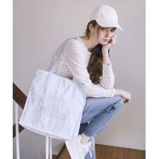 ブランドロゴ刺繍ジャカードスクエアトート