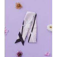 リボンモチーフ柄スカーフ