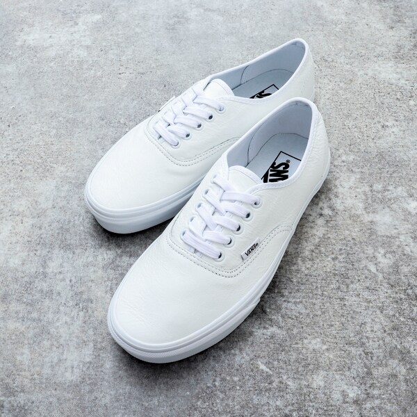 ＶＡＮＳ／バンズ】ＡＵＴＨＥＮＴＩＣ ＬＥＡＴＨＥＲ レザー