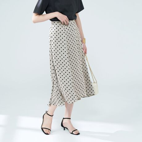 ◇【WEB限定】サテンドットスカート | ノーリーズ(NOLLEY 