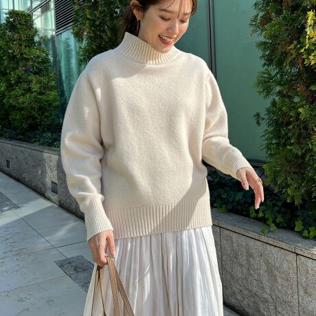 自由区】（40）タグ付き スカートセットアップ 交わし ウール混 シルク  