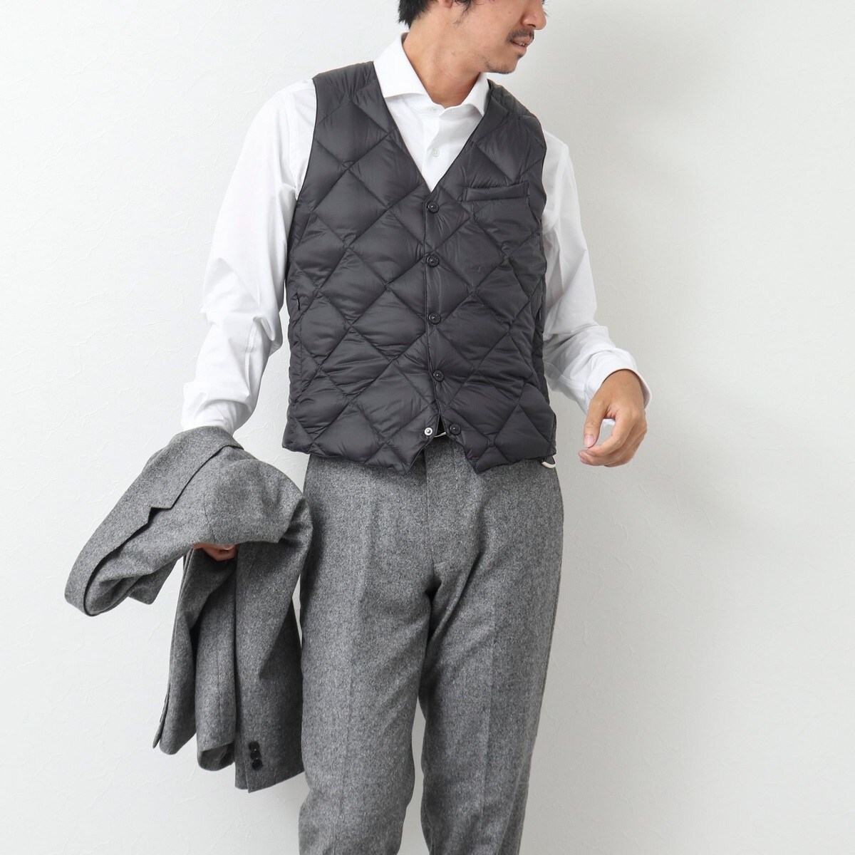 TAION/タイオン】SINGLE SNAP BUTTON DOWN GILET ダウンジレ