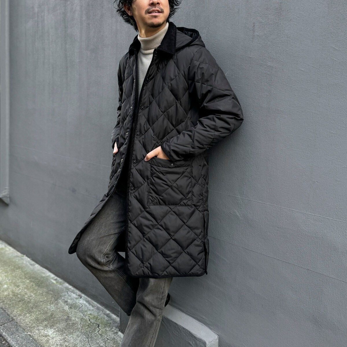 TAION/タイオン】別注キルティング フードダウンコート 24AW TAION/タイオン】別注キルティング フードダウンコート 24AW