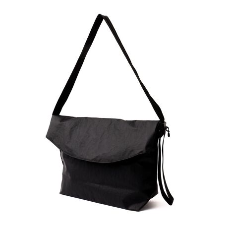 [^ԁF5-0773-9-62-303]QVuhuNESKvĂV̐ꂽRNVtbvV_[obOQ⏬Ԃ̃{fBɃtbvtVvȃfUCB򊴂̂iCcCnuTWILL BLACKvƁAiCcCnɃ}bgȃR[eBOH{uFACE BLACKv2ނ̑fނ܂ByTWILL BLACKz_炩ȎƂɂȂɂ̃iCcCńAyʂłȂ􋭓xɗDꂽiCfނłBʏ̕DnƈقȂcCD͓KxȐLkĂAϋvɂDĂ܂B\ʂɂ͝H{ĂAJ≘ɂfނłByFACE BLACKzbV[H{iCcCnɃ}bgȃ|J[{l[gH{fނłBCORDURAgpiCcCn͈􋭓xɗDĂAyʂxŐDĂ邽߁AJ≘ɂfނłB\LJ[c[J[J[ubNcTWILL BLACK ubNn̑cFACE BLACK [J[iԁFNS-006yNESK/lXNz2025Nt[`̓{̐VuhBuNEW STANDARDv琶ݏoꂽŁÃCtX^CɐVX^_[hĂ܂Bš玩R̐Â܂ŁAV[Ŋ􂷂@\ƐꂽfUCłBVvŎg₷łȂAľƊĂ鑶݊̂v_NgWJ܂BNESḰAɐVȊƉln܂BCɂȂACéyCɓo^zIXXłI׏N[|AZ[񂪒ʒm悤ɂȂ܂By戵̂Ӂzip߂ɁAAeV^OKmF̏Ap͂舵BXyщOł̎Be摜́A̓ŐFČꍇ܂Bi̐F́AX^WIBẻ摜QƉBi摜ɊւĂ͏o蒉ɕ\o悤w߂Ă܂Aqlp̃j^[̐ݒyѓɂAۂ̏iƔrFɎ኱̌덷ꍇ܂B摜̏i̓TvƂȂ܂̂Ŏۂ̏iƎdlAHATCY኱قȂꍇ܂B