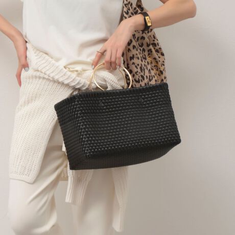 [^ԁF5-0445-3-12-104]NOLLEY'SytʒACezPointENlCm[[YʒSANRAMIOnhg[gēoꁙEI[ubÑ{fBɃS[hOĂ̑lJWAX^CɁE傫A₷傤ǂ悢TCYɂAɃJ[hP[XA~j|Pbgt܂BEL}`łՂTCYȂATƎĂy̓OF11.5cmdʁF500gySANRAMI/T~zLVRɂăobOYsĂuhB\IȃJhobOVRfނgpobO̓LVR̎YƕiƂčtĂāA󂯌pꂽZpɂ1_1_JɎƂŕ҂݂܂Ă܂B戵̂ӁAeV^OKmF̏Ap͂舵BCɂȂ鏤íACɓo^IXXłIN[|A׏񂪁Aʒm悤ɂȂ܂BXyщOł̎Be摜́A̓ŐFČꍇ܂B  i̐F́AX^WIBẻ摜QƉBi摜ɊւĂ͏o蒉ɕ\o悤w߂Ă܂A  qlp̃j^[̐ݒyѓɂAۂ̏iƔrFɎ኱̌덷ꍇ܂B