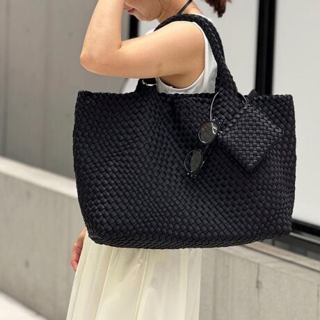 [^ԁF5-0131-4-12-125]NOLLEYfSPointElC̃bVg[gLLTCYoIEnhɂNOLLEY'SIWĩOtŁA`[dlɁBEJ[̓x[VbNȃx[WEubN2J[ŃX^CI΂킹Ă܂BE֗ȃ~j|[`tȂ̂|CgBEyʂȂ̂ŁA܂肽ŎAɂ鎝̒͂łBdF750g戵̂ӁAeV^OKmF̏Ap͂舵B΂̂΂AV̎ГȂǏ͕ό`̋ꂪ܂̂ŁAӂBٖDȀƂ܂B\߂BCɂȂ鏤íACɓo^IXXłIN[|A׏񂪁Aʒm悤ɂȂ܂BXyщOł̎Be摜́A̓ŐFČꍇ܂B  i̐F́AX^WIBẻ摜QƉBi摜ɊւĂ͏o蒉ɕ\o悤w߂Ă܂A  qlp̃j^[̐ݒyѓɂAۂ̏iƔrFɎ኱̌덷ꍇ܂B