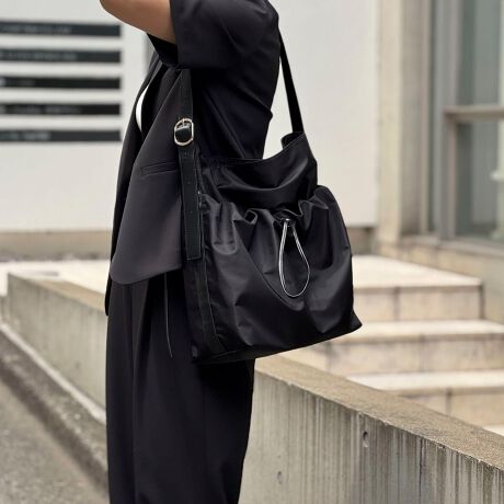 [^ԁF5-0131-4-12-123]NOLLEYfSPointE\tgȃiCfނ͂̃V_[obOE|͂A΂߂\ȃV_[͑߂ŕSȂĂ܂BE߂̃V_[ŃJWAAX^CbVȈۂɁBE蕔iƋВ^ɂȂARpNgɂĂ܂BEobOTChɂWbvt̃|PbgĂāA[͂@\QłBEeʂՂŁAig͂AsAWA}U[YobOȂǗlXȃV[ŎgĂ܂BV_[F49`79cmdF350g戵̂ӁAeV^OKmF̏Ap͂舵B΂̂΂AV̎ГȂǏ͕ό`̋ꂪ܂̂ŁAӂBٖDȀƂ܂B\߂BCɂȂ鏤íACɓo^IXXłIN[|A׏񂪁Aʒm悤ɂȂ܂BXyщOł̎Be摜́A̓ŐFČꍇ܂B  i̐F́AX^WIBẻ摜QƉBi摜ɊւĂ͏o蒉ɕ\o悤w߂Ă܂A  qlp̃j^[̐ݒyѓɂAۂ̏iƔrFɎ኱̌덷ꍇ܂B