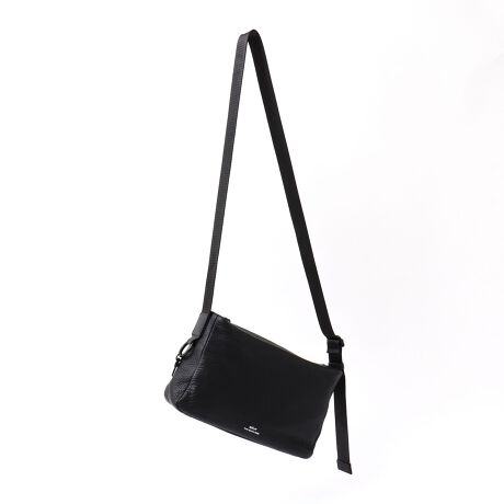 [^ԁF5-0777-9-62-306]Q_炩̋vgp^̃V_[obOQwakúuKUROvV[YAƂoɍœKȃTCYƎdoċ@\ʂ[̃~jV_[BÔȂVvȃX^Cƒz[łقAwʂɂ̓t@Xi[|PbgAX}[gtHȂǂ[ł܂BV_[e[v͒߉\ŎO\ȃL[OtĂ܂B@\Ǝp˔ĂAj킸jZbNXłgp܂B@\J[c[J[J[ ubNcBlack  dʁF380g eʁF4LV_[SF125cm |PbgFI[v|Pbg1At@Xi[|Pbg1[J[iԁFWK-0094 y舵̒ӓ_zEC␅GAԂ̐ڐGȂǂɂĐFEFڍsꍇ܂̂ŉJV̂gpAF̈ߗނ𒅗pۂ͓ɂӂBEtꍇ́AV~ϐFEFAԂ`̋ꂪ̂ŁAző߂ɐ@ĂBEۊǂ̍ۂ͐Fڂh߁A̕ƖAd˂肵Ȃ悤ɂӂBywaku/Nzl郉CtX^C̒ŁAugvɂƂȂfUCBgɒ邱ƂňuNv悤Ȃ̂ÂڎwāA2021NɃX^[g܂BOZNglXȑfނgpAɃtBbg@\Ǝp˔WF_[XȃJWAĂĂ܂BCɂȂACéyCɓo^zIXXłI׏N[|AZ[񂪒ʒm悤ɂȂ܂By戵̂Ӂzip߂ɁAAeV^OKmF̏Ap͂舵BXyщOł̎Be摜́A̓ŐFČꍇ܂Bi̐F́AX^WIBẻ摜QƉBi摜ɊւĂ͏o蒉ɕ\o悤w߂Ă܂Aqlp̃j^[̐ݒyѓɂAۂ̏iƔrFɎ኱̌덷ꍇ܂B摜̏i̓TvƂȂ܂̂Ŏۂ̏iƎdlAHATCY኱قȂꍇ܂B