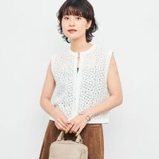 《手洗い可能》フラワー刺繍生地ベスト