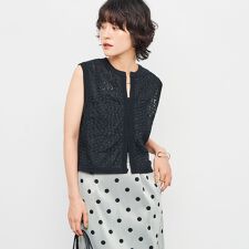《手洗い可能》フラワー刺繍生地ベスト