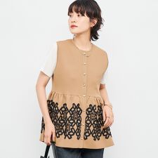 レース付きペプラムベスト