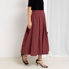 ノーリーズ(NOLLEY'S)のウォッシャブルバルキータフタタックスカート