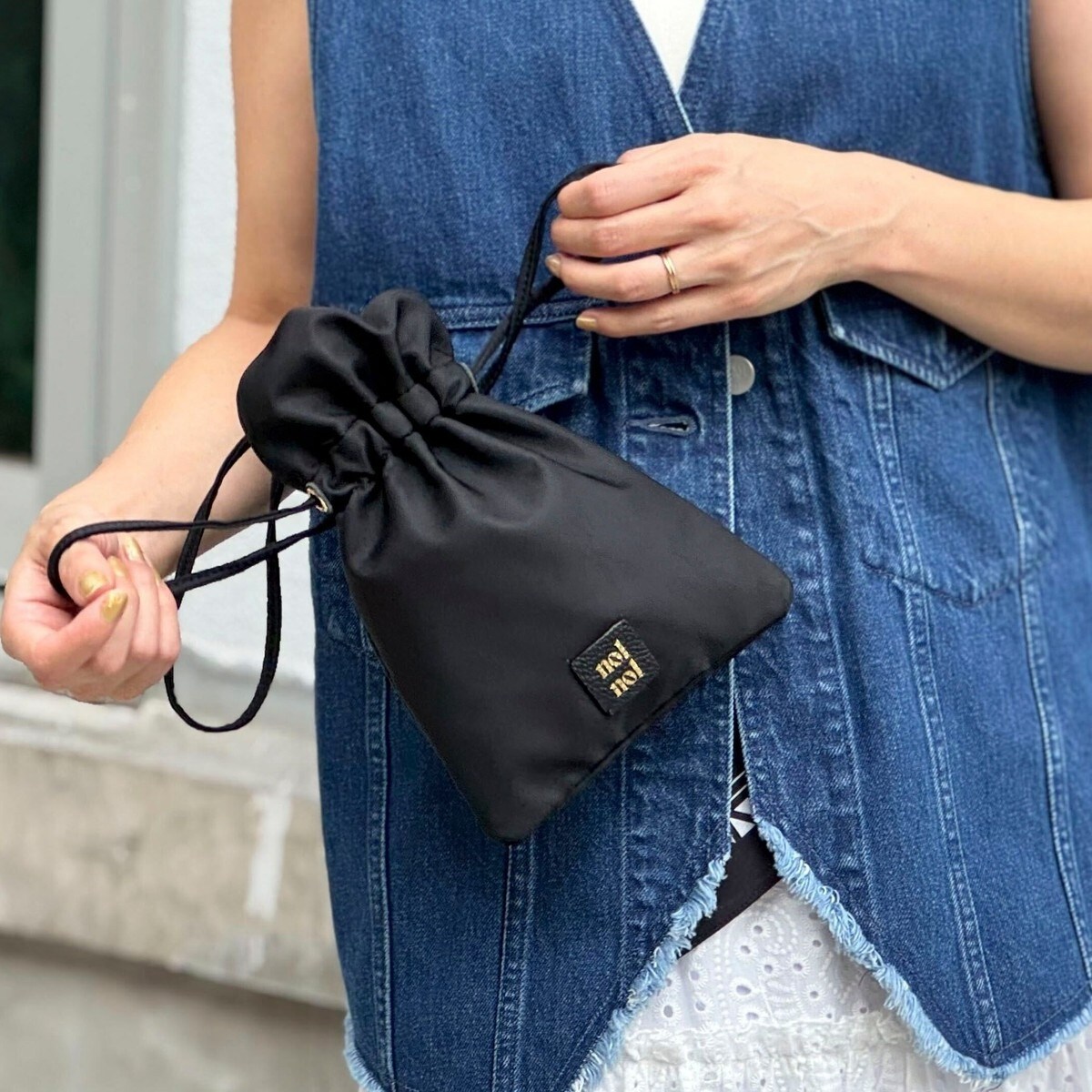 レザーイヤホンショルダーポーチ | ラコステ(LACOSTE) | マルイ