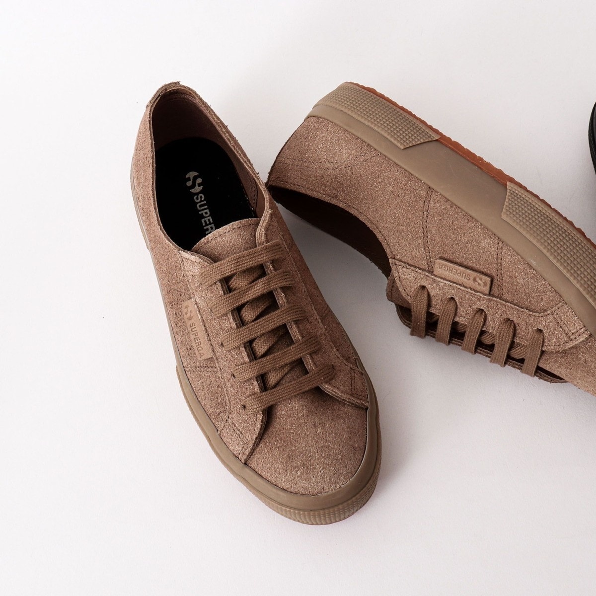 [}C]ySUPERGA/XyKz2750 SUEDE FLESH OUT/m[[Y Obh}iNOLLEYfS goodmanj uE