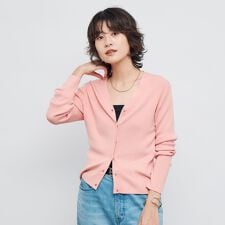 《手洗い可能》リブ斜め柄Vネックカーディガン