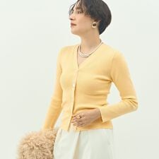 《アンサンブル対応》《手洗い可能》カシミヤ混リブVネックカーディガン