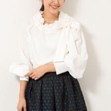 ウォッシャブル衿ギャザーリボンブラウス