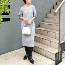 ノーリーズソフィー(NOLLEY’S sophi)の◇【WEB限定】ウォッシャブルラメ総針Vネックコクーンワンピース