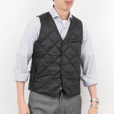 ノーリーズ グッドマン(NOLLEY’S goodman)の【TAION/タイオン】SINGLE SNAP BUTTON DOWN GILET 25AW