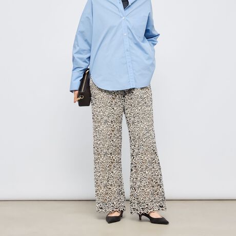 [^ԁF5-0030-6-09-005]25AWNOLLEY'S sophiPointE[ŐDグʊ̂郌[Xfނgp2^V[YEfރWPbg(5-0030-6-05-005)E[Ȃł͂̃EH[̂^b`H~炵[h̑fށENNn̉؂₩ȃV[ɂ߂̒fACeEEGXg͂SdlŊyȒSnẼh[R[hŒ\E茩Z~tAVGbgEXJbv̐̃CiŁAl̏ɂ₷[Xpc[Xfނ̂߁A@Ɍ̍\܂B戵̂Ӂip߂ɁAAeV^OKmF̏Ap͂舵BCɂȂ鏤íACɓo^IXXłIN[|A׏񂪁Aʒm悤ɂȂ܂BXyщOł̎Be摜́A̓ŐFČꍇ܂Bi̐F́AX^WIBẻ摜QƉBi摜ɊւĂ͏o蒉ɕ\o悤w߂Ă܂Aqlp̃j^[̐ݒyѓɂAۂ̏iƔrFɎ኱̌덷ꍇ܂B摜̏i̓TvƂȂ܂̂Ŏۂ̏iƎdlAHATCY኱قȂꍇ܂B