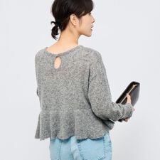 ノーリーズ(NOLLEY'S)の2WAYラメモヘヤラッフルプルオーバー