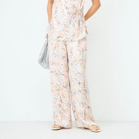 [^ԁF6-0030-1-09-005]26SSNOLLEY'S sophiPointEu[vg(ڂ)2^V[YENV[ȕ͋C̃ChpcE悭݂Ah[v̂TefނɁAC|[g}ĂvgIWifނgpEt炵J[C߂1EEGXg̓SdlŉKȐSnẼh[R[fŃTCY\EVvȃT}[jbg⃊lWPbgȂǁAVRfނƍ킹R[fɂ}b`IEfރL~\[uEX(6-0030-1-01-005)E􂢉戵̂Ӂip߂ɁAAeV^OKmF̏Ap͂舵BCɂȂ鏤íACɓo^IXXłIN[|A׏񂪁Aʒm悤ɂȂ܂BXyщOł̎Be摜́A̓ŐFČꍇ܂Bi̐F́AX^WIBẻ摜QƉBi摜ɊւĂ͏o蒉ɕ\o悤w߂Ă܂Aqlp̃j^[̐ݒyѓɂAۂ̏iƔrFɎ኱̌덷ꍇ܂B摜̏i̓TvƂȂ܂̂Ŏۂ̏iƎdlAHATCY኱قȂꍇ܂B