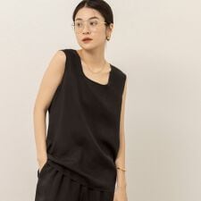 《セットアップ対応》【MAQWEL/マクウェル】ウォッシャブルサテンノースリーブ