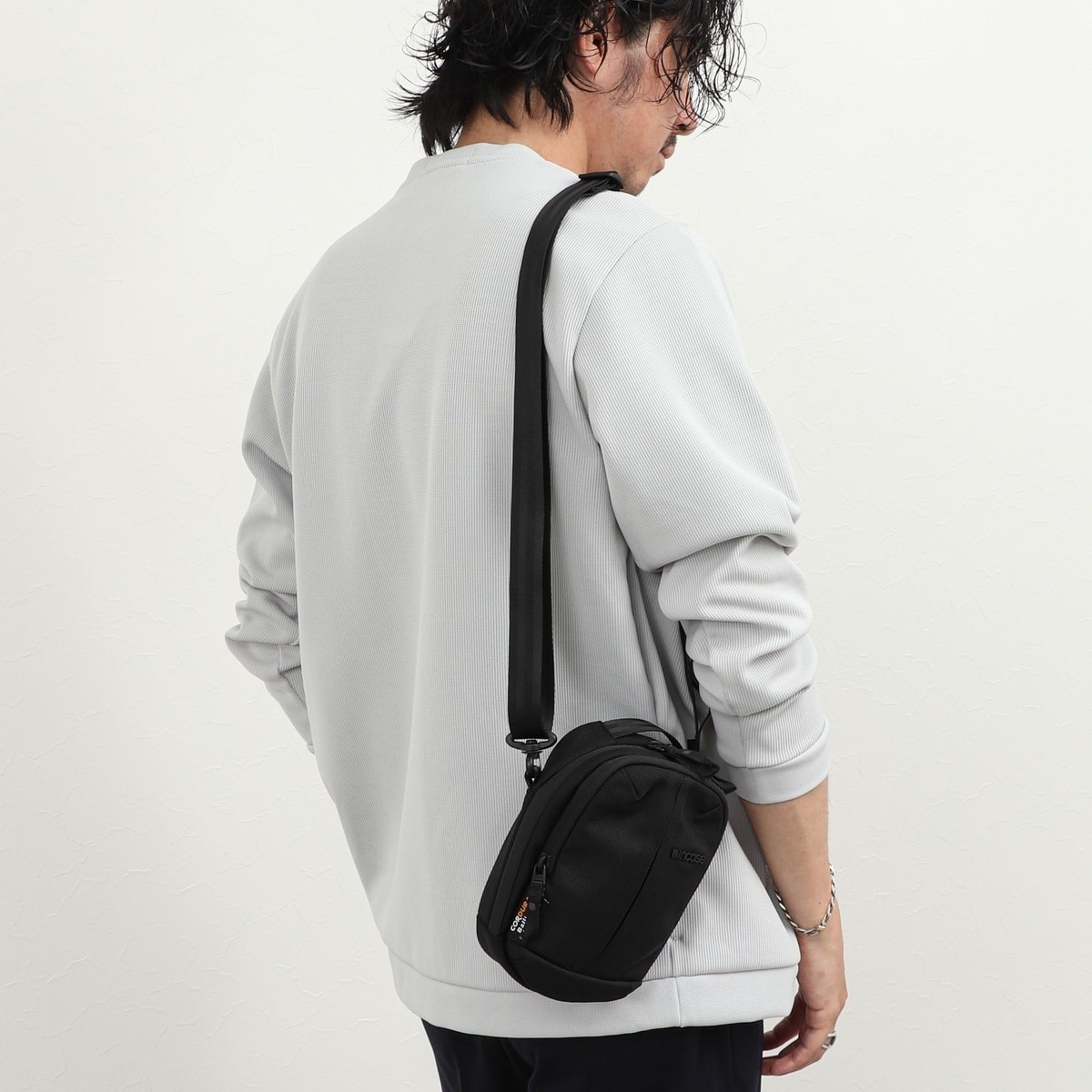 [�}���C]�yIncase/�C���P�[�X�zTracks Small Shoulder Pouch/�m�[���[�Y �O�b�h�}���iNOLLEY�fS goodman�j �u���b�N