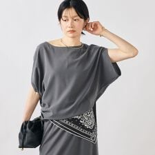 【WEB限定】《セットアップ対応》ウォッシャブルサンドウォッシュアシメブラウス