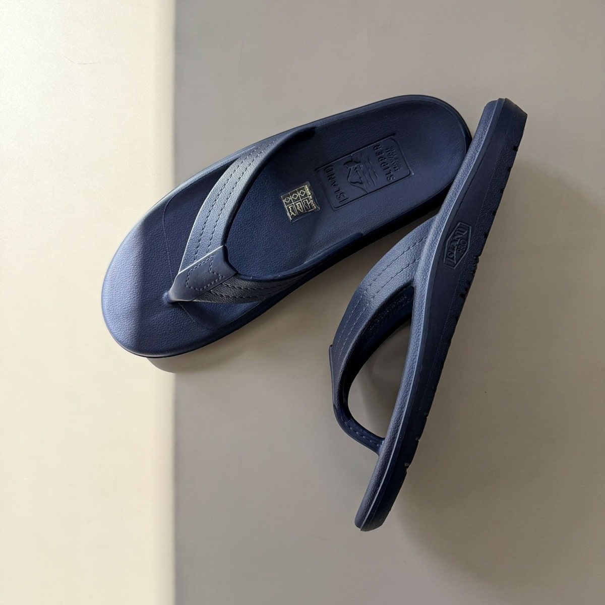 [�}���C]�yISLAND SLIPPER/�A�C�����h�E�X���b�p�z202EVA�g���O�T���_��/�m�[���[�Y �O�b�h�}���iNOLLEY�fS goodman�j �l�C�r�[