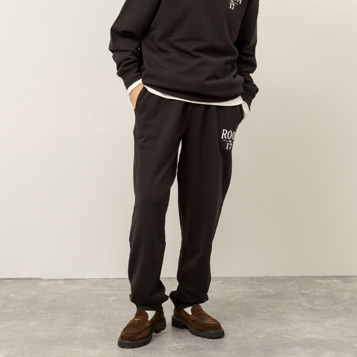 TOLQ P-ROOM THE WORLD 転写スウェットパンツ M ミリタリー セットアップ対応》【MAQWEL/マクウェル】 ROOM#17スウェットパンツ