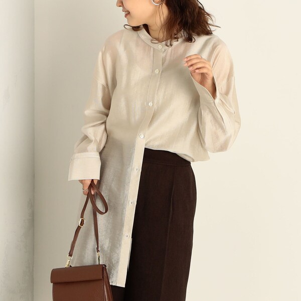 バックボタンシアーシャツ