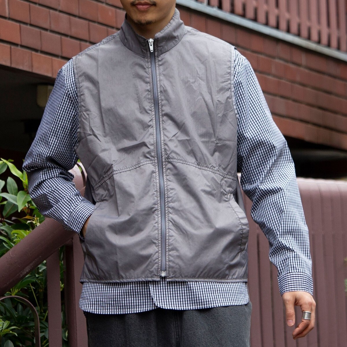 限定展開】【SEABEES/シービーズ】 ピグメントナイロンベスト