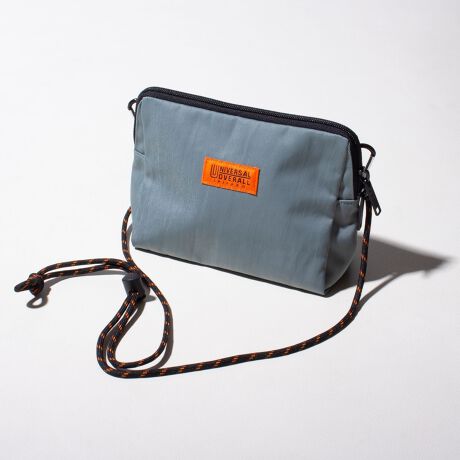 [^ԁF5-0730-9-62-353]NO.UVO-064AUNIVERSAL OVERALLf^(Op){TRbV{|[`Ńf^TRb`oBRpNgȃTCYłȂA}`̂Ŏ[͂QBX|[eB[ŃIVȌڂƁApIɎg܂BV_[ROł̂ŁA|[`ɂȂ܂Big͂AW[V[ɂ߂̃obOłBusNvJ[̂݁A̎dlقȂꍇ܂Bîɖ͂܂B\߂ByUNIVERSAL OVERALL / jo[TI[o[I[z1924NɑnƂAJAVJS̃[NEFAuhBn[hŃ[YiuȃACeAق1I߂ɓnSĒǋĂB݂łAAJł͐ȂA[NEGAƂāÃ[J[ɎxĂBłAԂ̃Rbg100%̃[NpcJo[I[AVbvR[ǵAÂǂAJ̃[NEFAD{̃t@Ă郍OZ[ACełB܂Aނ̓^tȃ[NEGAǋĂŁA蒅pɑ΂đϋvȃ|GXeã`mfނ肢܂B戵̂ӃAeV^OKmF̏Ap͂舵BXyщOł̎Be摜́A̓ŐFČꍇ܂Bi摜ɊւĂ͏o蒉ɕ\o悤w߂Ă܂Aqlp̃j^[̐ݒyѓɂAۂ̏iƔrFɎ኱̌덷ꍇ܂B摜̏i̓TvƂȂ܂̂Ŏۂ̏iƎdlAHATCY኱قȂꍇ܂B