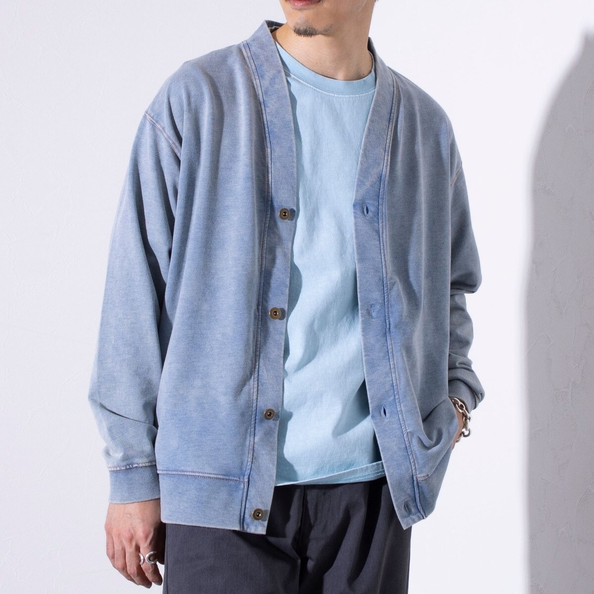 GLOSTER/グロスター】ステッチ配色 デニムカーディガン Vネック