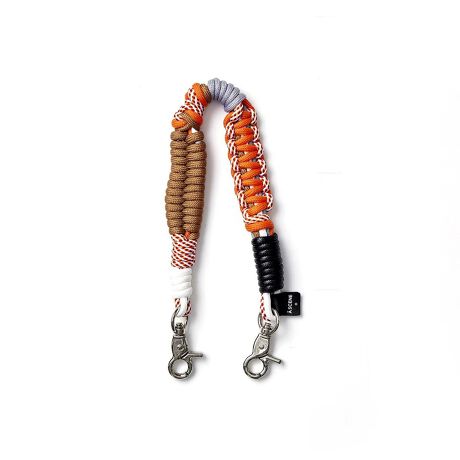 [^ԁF5-0771-9-65-352]lC̃V[g^Cv̓X}zP[Xւ̎t͂AL[z_[ƂāA|[`̃nhƂėlXȃJX^Ŋy߂܂BTCYIт̕KvȂAMtgɍœKB̏iɂ́AV_[Xgbvtp̃A^b`gt܂Bgp̍ۂ͕KAeVmFByA SCENE/G[V[zpƗVѐSÏkVgуP[XuhłBEt|Pbgւ\ȁuB&C LINEvE|[`TRbV^Cv́uPOUCH LINEvEVvȃfUC͂́uSIMPLE LINEvELb`[ȃfUĆuNEO LINEv4LINE\Ă܂B̓̋Cmɍ킹āAgуP[XtւĂ݂܂񂩁H{́wgѓdb̕یxƂĂ̖͖ܘ_Aut@bVvƂĂ̐VȒĂA SCENEF܂ɂ͂܂B戵̂ӃAeV^OKmF̏Ap͂舵BXyщOł̎Be摜́A̓ŐFČꍇ܂Bi摜ɊւĂ͏o蒉ɕ\o悤w߂Ă܂Aqlp̃j^[̐ݒyѓɂAۂ̏iƔrFɎ኱̌덷ꍇ܂B