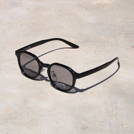 [^ԁF5-0192-9-65-351]EFg{Xg^̎̒ԂƌNEpg^̃J[YTOXB50NOtXŗŝ炠`ŁȀ㕔꒼ɃJbgfUĈ悤Ɍ邱ƂyNEijz+ypgi{Xg^jzuNEpgvƌĂ΂Ă܂Bۂ݂ƒ킹fUC̓NVbNȂ獡炵͋C1iłBt̃P[XƐ@ztyGLOSTER/OX^[zg₳E₩ESh@3̍lx[XɁAVvȒɒSn̗ǂANɂƖJ߂悤ȃXg[[܂ǎȃfC[[XACeĂ܂Bt`JWAAgbh{ƂėVѐŜfBe[AFATCWOȂǂŃAWAGCWXŃ^CXȓWJBGLOSTER͖ق̏łHAPPYɂȂ邱Ƃ񋟂܂B戵̂ӃAeV^OKmF̏Ap͂舵BXyщOł̎Be摜́A̓ŐFČꍇ܂Bi摜ɊւĂ͏o蒉ɕ\o悤w߂Ă܂Aqlp̃j^[̐ݒyѓɂAۂ̏iƔrFɎ኱̌덷ꍇ܂B