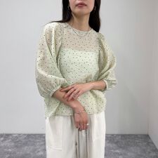ドットボリューム袖ブラウス