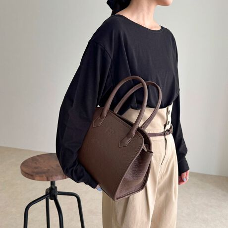 [^ԁF5-0121-9-32-103]fredy emuey2025 AWzFRV[YV^obOVoIFŘ^|Cg̑`U[obOpointEiȃtHƍ̂鎿͂ȑ`U[obOłEꂽVGbgɂAŃX^COƊiグĂACełEƂvgpA^ꂵɂAꂢȑ`tHL[vE[͂Az|[`AX}[gtHȂǂ̕KiƎ܂܂EO\ȃV_[XgbvtŁA莝E|2WAYdlEVvȂꂽfUĆAIIt킸LV[Ŋ􂵂܂E^CXȃx[VbNJ[WJŁAG߂ghɍEꂸpiłs[̖ڈtEzEX}[gtHECzE^InJ`E|[`戵̂ӁAeV^OKmF̏Ap͂舵BXyщOł̎Be摜́A̓ŐFČꍇ܂Bi̐F́AX^WIBẻ摜QƉBi摜ɊւĂ͏o蒉ɕ\o悤w߂Ă܂Aqlp̃j^[̐ݒyѓɂAۂ̏iƔrFɎ኱̌덷ꍇ܂Bn̓Â܂̂ŗ\߂BJ⊾ɂAGꂽԂł̎gṕAFFڍšƂȂꍇ܂̂ŏ\ɂӉBTvł̍̐̂߁ATCY\͂܂ŖڈƂȂ܂B\߂BîCɓo^yCɓɓo^z𐥔񂲊pB ēׂ̒ʒm͂܂B