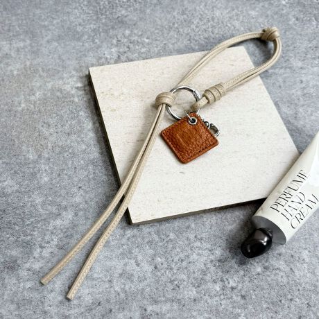 [^ԁF5-0121-9-35-001]fredy emuey2025 SSzgh̃`[FREDYoIpointEFŘ^Sv[gƃ^bZڂ䂭U[`[łEJ[oG[VLx5FWJIEg[gobOV_[obOɃvXāA̃R[fɂ肰ȂANZgIEt邾ŃghAbvԈႢȂIEobO|[`ɕtA莝̃`[Ƒgݍ킹Ă̂IXXłEgɂ͂AƂMtgɂ҂IEFႢőāA̓̋Cŕtւ̂߂ł戵̂ӁAeV^OKmF̏Ap͂舵BXyщOł̎Be摜́A̓ŐFČꍇ܂Bi̐F́AX^WIBẻ摜QƉBi摜ɊւĂ͏o蒉ɕ\o悤w߂Ă܂Aqlp̃j^[̐ݒyѓɂAۂ̏iƔrFɎ኱̌덷ꍇ܂B摜̏i̓TvƂȂ܂̂Ŏۂ̏iƎdlAHATCY኱قȂꍇ܂Bn̓Â܂̂ŗ\߂BJ⊾ɂAGꂽԂł̎gṕAFFڍšƂȂꍇ܂̂ŏ\ɂӉBTvł̍̐̂߁ATCY\͂܂ŖڈƂȂ܂B\߂BîCɓo^yCɓɓo^z𐥔񂲊pB ēׂ̒ʒm͂܂B