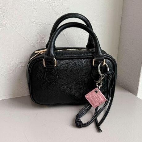 [^ԁF5-0121-9-35-001]fredy emuey2025 SSzgh̃`[FREDYoIpointEFŘ^Sv[gƃ^bZڂ䂭U[`[łEJ[oG[VLx5FWJIEg[gobOV_[obOɃvXāA̃R[fɂ肰ȂANZgIEt邾ŃghAbvԈႢȂIEobO|[`ɕtA莝̃`[Ƒgݍ킹Ă̂IXXłEgɂ͂AƂMtgɂ҂IEFႢőāA̓̋Cŕtւ̂߂ł戵̂ӁAeV^OKmF̏Ap͂舵BXyщOł̎Be摜́A̓ŐFČꍇ܂Bi̐F́AX^WIBẻ摜QƉBi摜ɊւĂ͏o蒉ɕ\o悤w߂Ă܂Aqlp̃j^[̐ݒyѓɂAۂ̏iƔrFɎ኱̌덷ꍇ܂B摜̏i̓TvƂȂ܂̂Ŏۂ̏iƎdlAHATCY኱قȂꍇ܂Bn̓Â܂̂ŗ\߂BJ⊾ɂAGꂽԂł̎gṕAFFڍšƂȂꍇ܂̂ŏ\ɂӉBTvł̍̐̂߁ATCY\͂܂ŖڈƂȂ܂B\߂BîCɓo^yCɓɓo^z𐥔񂲊pB ēׂ̒ʒm͂܂B