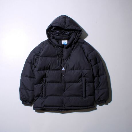 [^ԁF5-0641-6-58-001]TAIONƂ̃R{[ViłBCape HEIGHTS̃ACR_EWPbgłALUTAKx[XɂĂ܂B\nKxȓ75Dx^t^ngpB}bgȎdオōo܂nE20D̏_炩xiCngpĂ܂B_EE_E95% tFU[5%800FP̏㎿ȃ_EgpĂ܂ByCape HEIGHTS/P[vnCczAJEj[COhBŐݗꂽuCape HEIGHTSv́A Eastern Mountain SportsCL.L.BeanC ColoradoCȂǁAAJ̖AE^[EFAuh̐Y肪Ă܂BAJČ݂RɑςׂeXgdˁÃtB[hobN1994NɃX^[gCtX^Ct@Ng[uhByTAIONi^CIjɂāzTAIOŃACi[_EƃuhƂĔ|ĂmEnEAԏilXȃV[ŒpłCi[_EiJĂ܂B戵̂ӃAeV^OKmF̏Ap͂舵BXyщOł̎Be摜́A̓ŐFČꍇ܂Bi摜ɊւĂ͏o蒉ɕ\o悤w߂Ă܂Aqlp̃j^[̐ݒyѓɂAۂ̏iƔrFɎ኱̌덷ꍇ܂B摜̏i̓TvƂȂ܂̂Ŏۂ̏iƎdlAHATCY኱قȂꍇ܂B