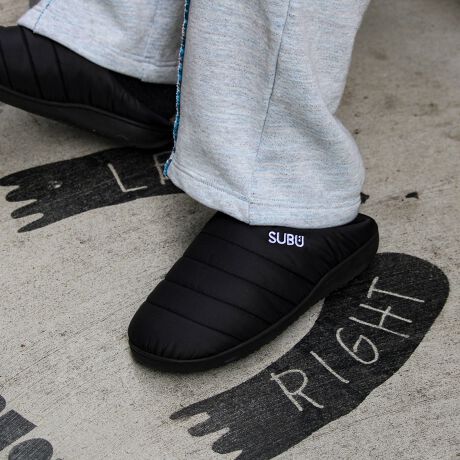 [^ԁF5-0716-5-67-350]łӂƏo|鎞ɑfŗH~T_PermanentV[YoEAbp[nɃetH{ƂŝEhʂENщHn4w\̃C\[Ŝݍ݁A_Ê悤ȒgƗDSnE4w\̃NbVC\[őŜɔQ̃tBbg𐶂ݏo܂EAEghAV[ł͂̂ƁAƂȂǂɂd󂷂ACeƂȂĂ܂EG߁AfŃTbƗSUBŨT_Buhグ璷NꑱĂAԃfPermanent CollectionłEܕtȂ̂ŁAItBX₲Ȃǂł́A~̃[V[YƂĂQłE炵ɓގgSnǋAfUCv_NgłTCYɂāF0EEE22.0-23.5cm1EEE24.0-25.5cm@2EEE26.0-27.5cm@3EEE28.0-29.5cmySUBU/Xuz~AӂƏo|ƂɂfŗB܂łɂȂVH~̃T_Ă郌bOEFAuhłB_Ê悤ȒgƋNщH̓nA4w\̃C\[noDSnłB戵̂ӃAeV^OKmF̏Ap͂舵BXyщOł̎Be摜́A̓ŐFČꍇ܂Bi摜ɊւĂ͏o蒉ɕ\o悤w߂Ă܂Aqlp̃j^[̐ݒyѓɂAۂ̏iƔrFɎ኱̌덷ꍇ܂B