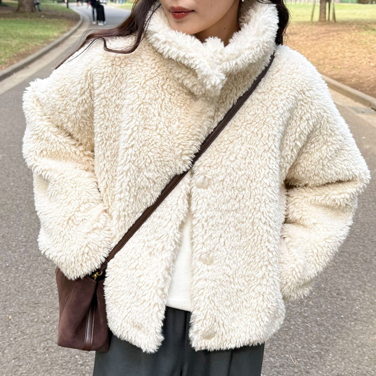 トレンチコート　チャコールグレー　フレディエミュー トレンチコート チャコールグレー フレディエミュー 可愛い コート